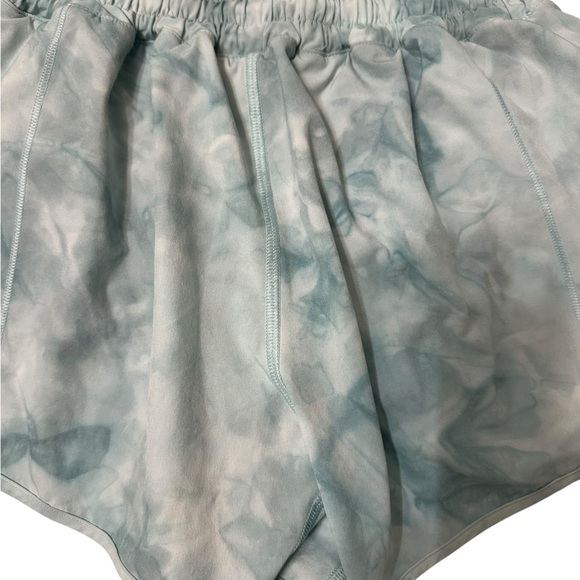 Lululemon Athletica Blue and Gray Athletic Shorts‎ - Picture 5 of 10